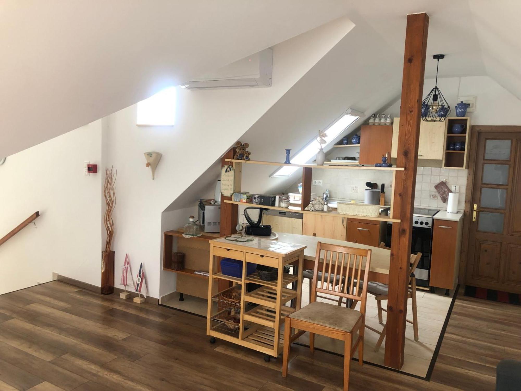 Jazmin Vendeghaz Es 2 Fos Studio Apartman Pogany Экстерьер фото